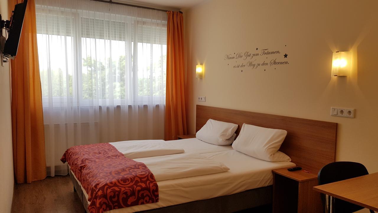 Dream Inn Hotel Regensburg Ost Dış mekan fotoğraf