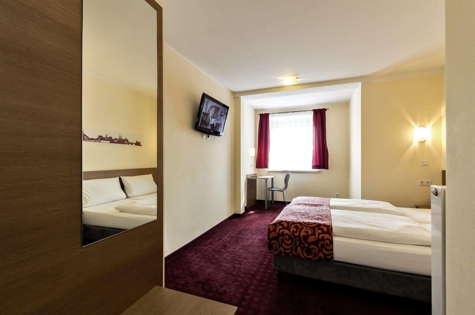 Dream Inn Hotel Regensburg Ost Dış mekan fotoğraf